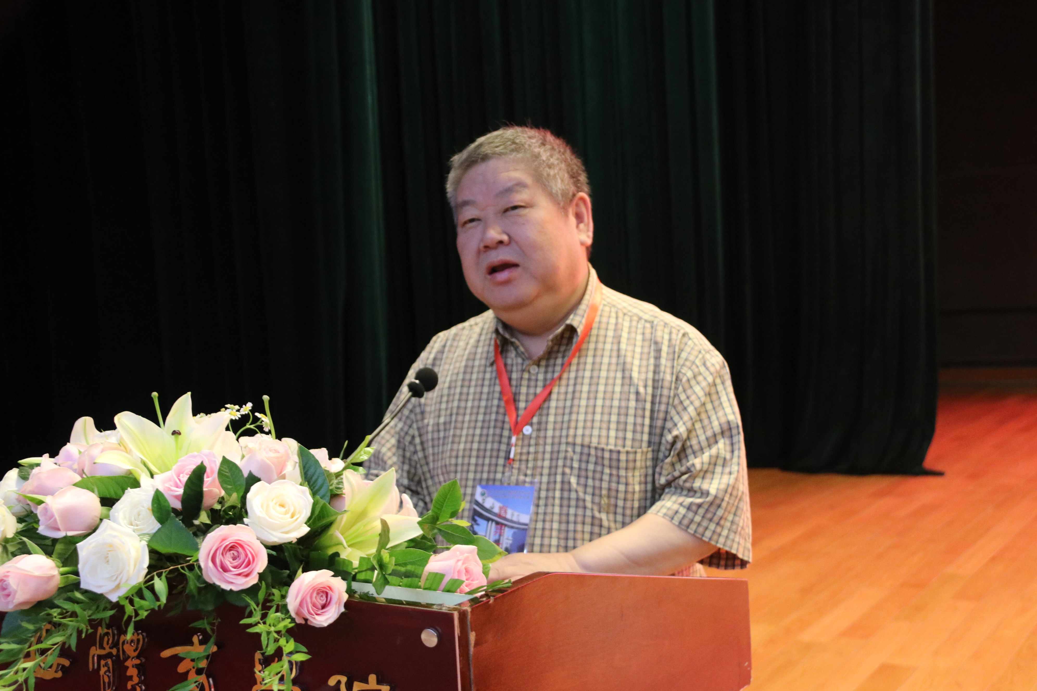 李云庆致辞中国解剖学会副理事长李云庆教授向疫情期间克服困难来参会的