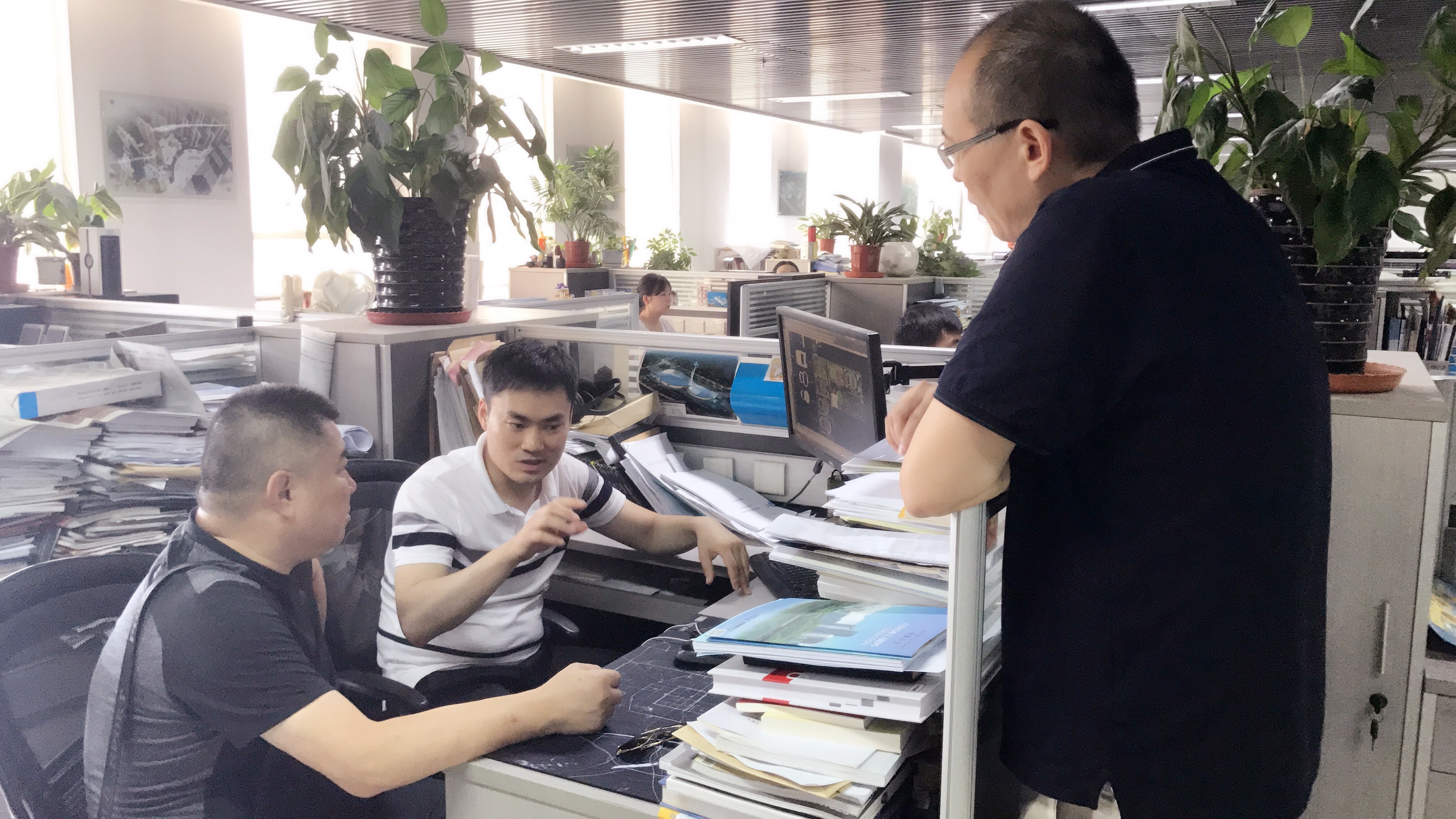 基建处与西北设计院研究设计进度相关工作